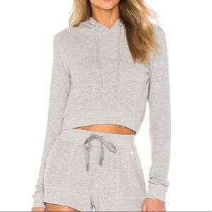 alo Getaway Hoodie in Dove Grey Heather